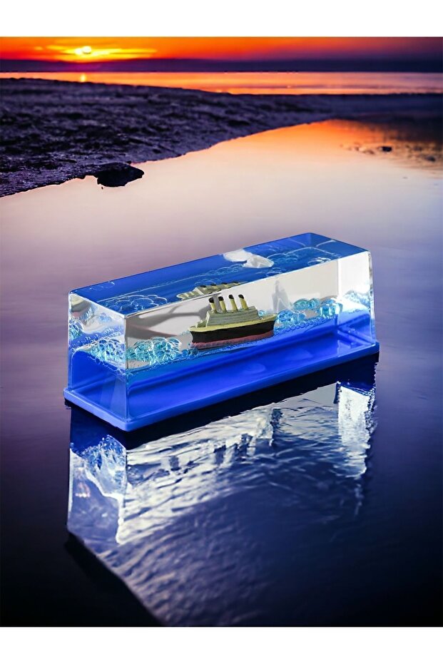 Batmayan Gemi (DİKDÖRGEN) - 1