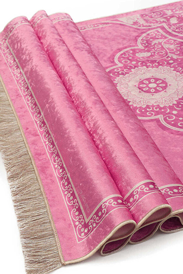 Pembe Kadife Halı Seccade - 3