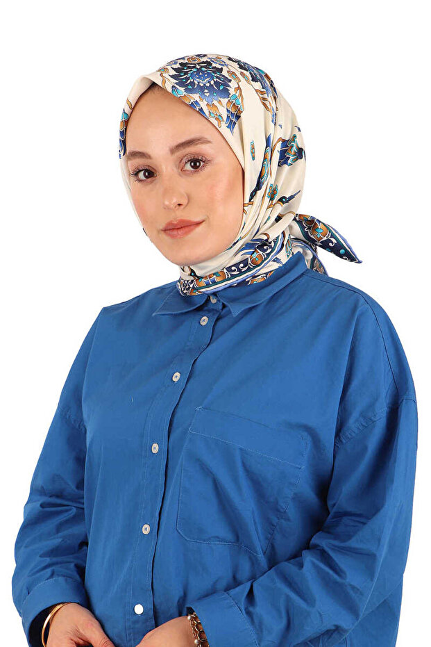 وشاح حريري بنمط التوليب النيلي - 2