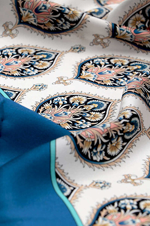 وشاح حريري بنمط هاتاي نيلي - 3