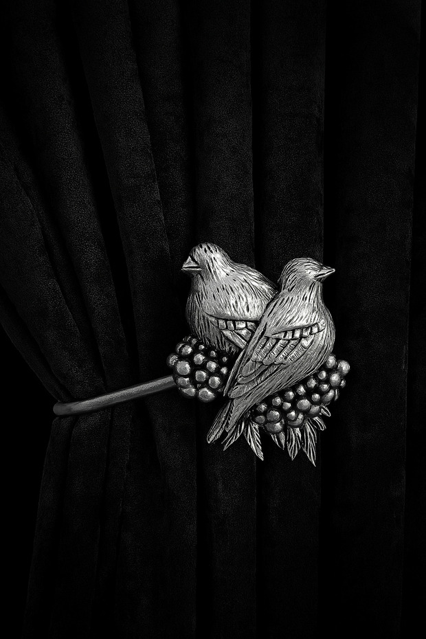 Curtain Accessory Polyester Sleeve Curtain Holder Bird Model Premium Curtain Iron 1 Piece