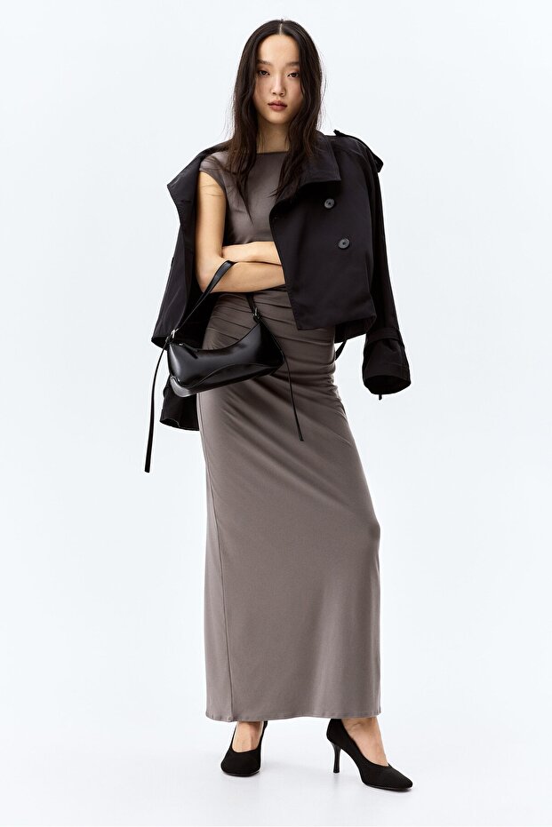 Drapeli Bedene Oturan Elbise - 6