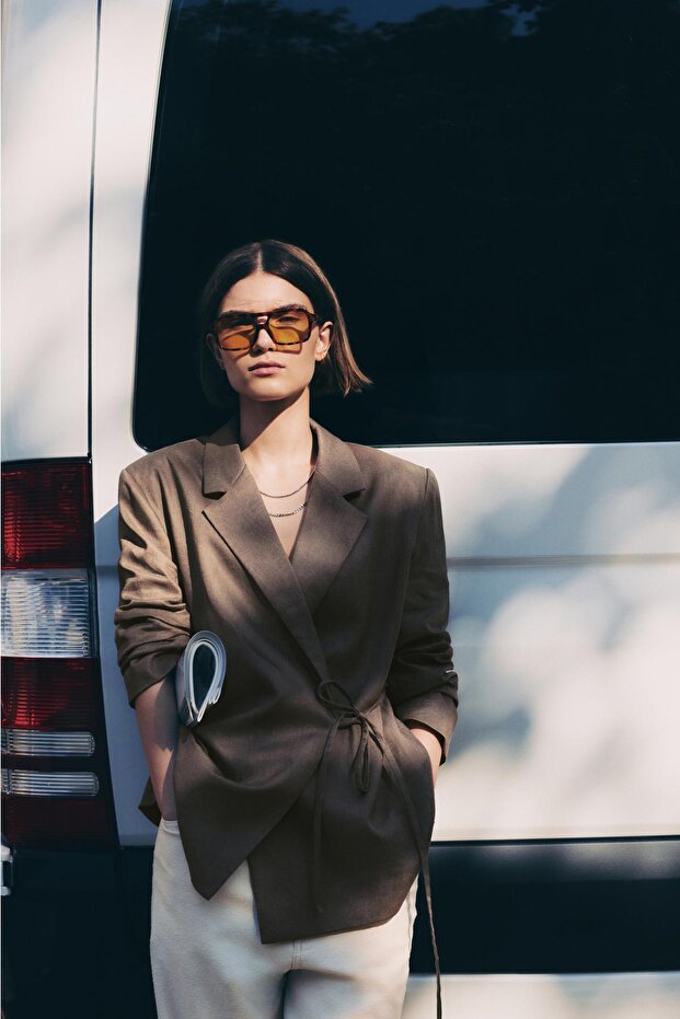 Fiyonklu %100 keten blazer - 1