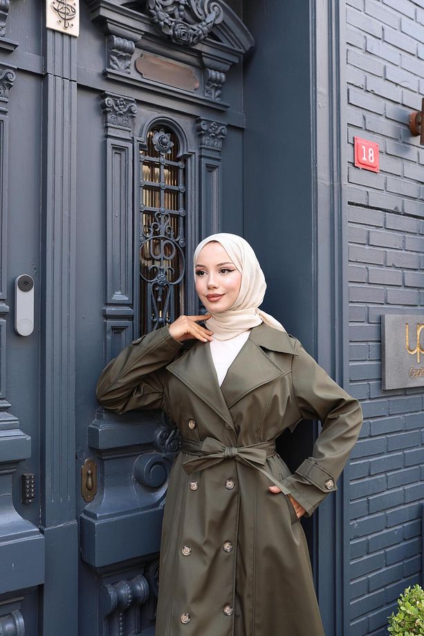 Kadın Kuşaklı Çift Düğmeli Astarlı Bondit Haki Trençkot - 6