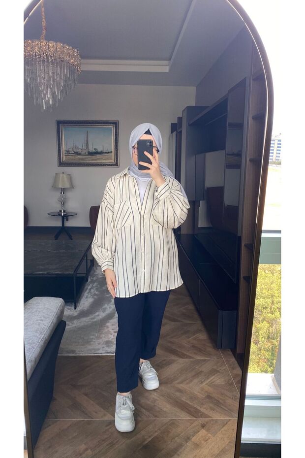 OVERSİZE LACİVERT ÇİZGİLİ GÖMLEK - 4
