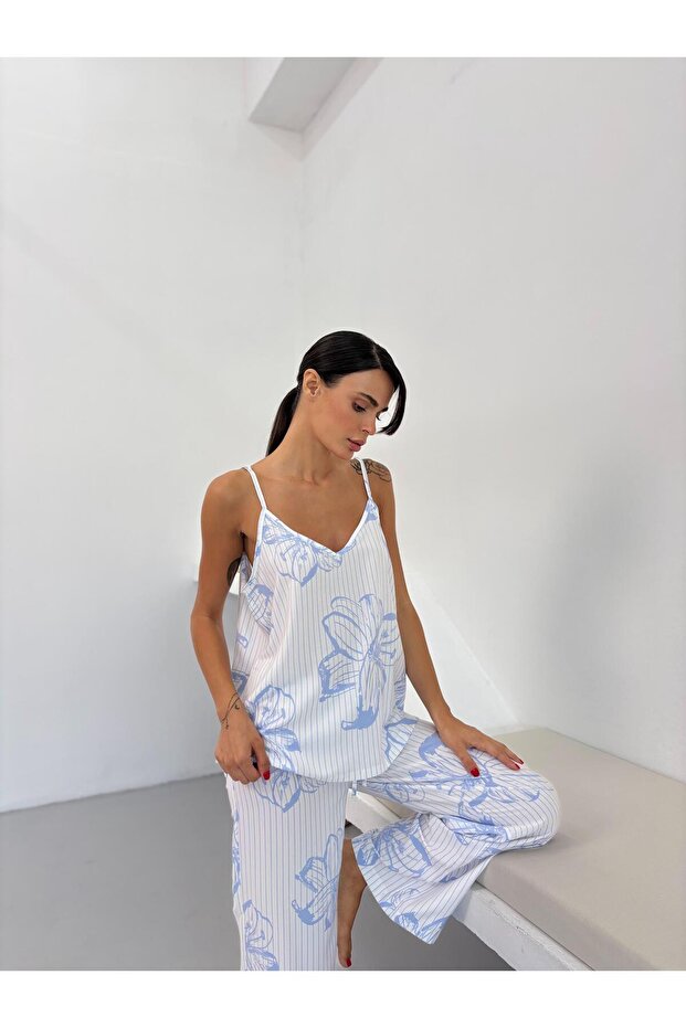 Blue Flower Pattern Adjustable Strap Cotton Undershirt - 3