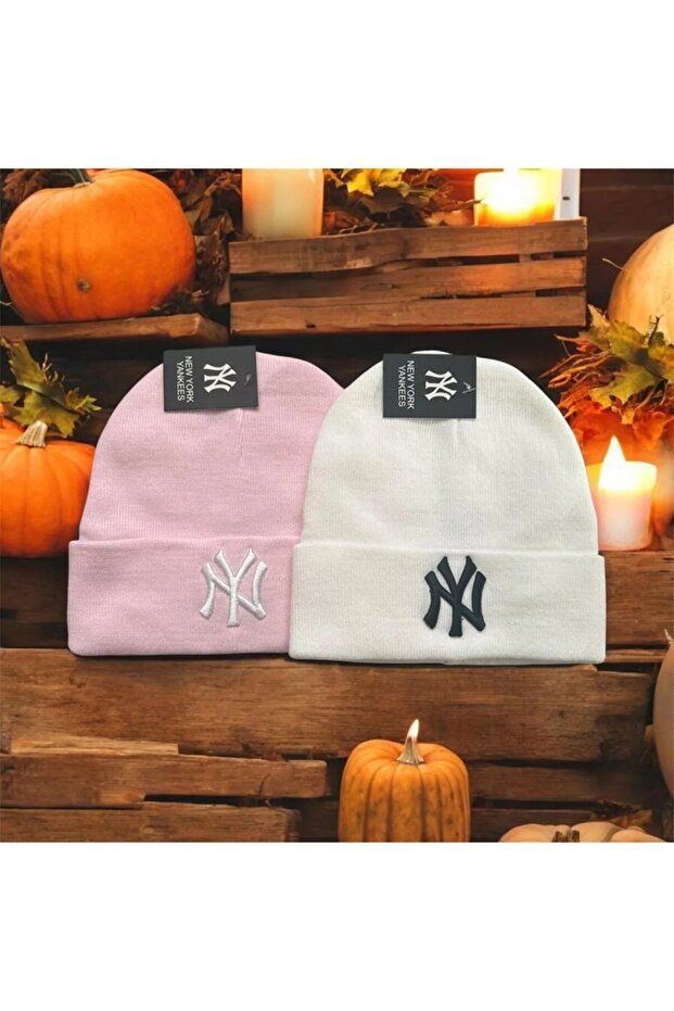 Sports Unisex 2-Piece Outdour Beanie Set