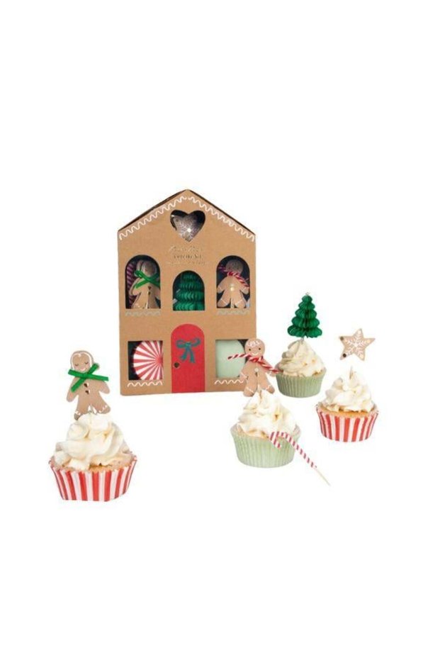 - Gingerbread Cupcake Kit
