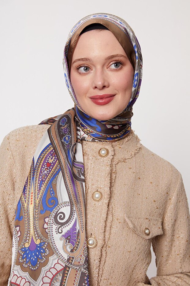 Oil Green Border Pattern Indian Silk Shawl