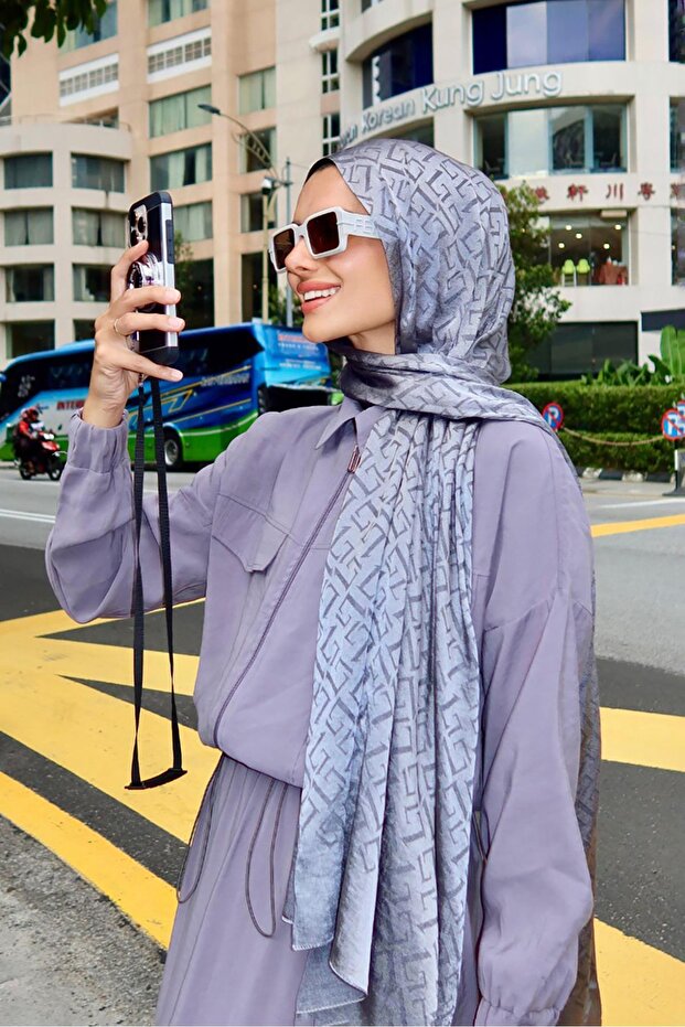 Smoked L Pattern Italian Jacquard Shawl