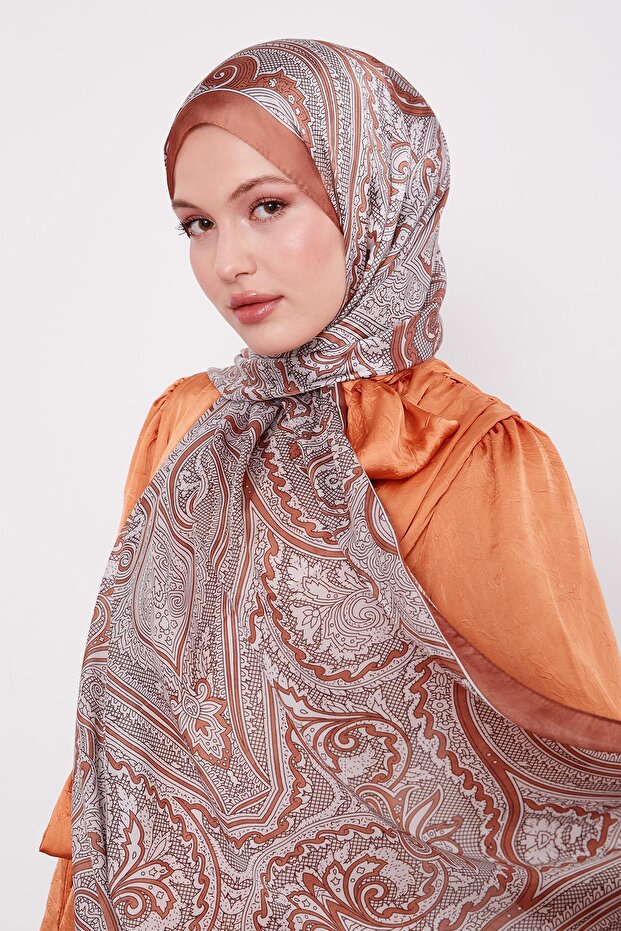 Karamel Sarmal Hint İpeği Şal - 2
