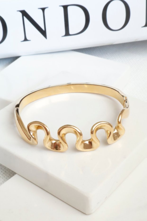 Women's Steel Bracelet U Wave Handcuff Bracelet