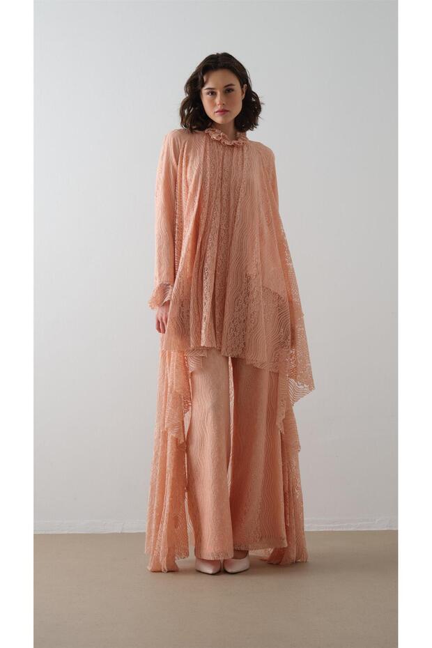 LACE DETAIL PANTS SET Salmon