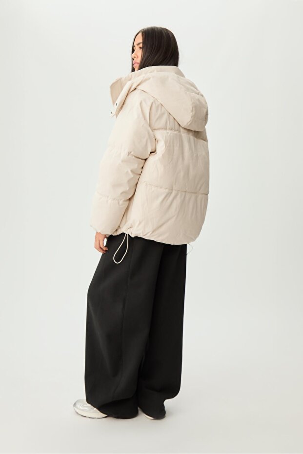 Oversize Kapüşonlu Dolgulu Mont - 5