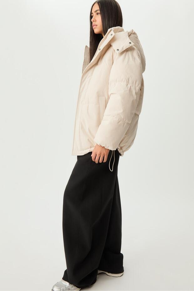 Oversize Kapüşonlu Dolgulu Mont - 3