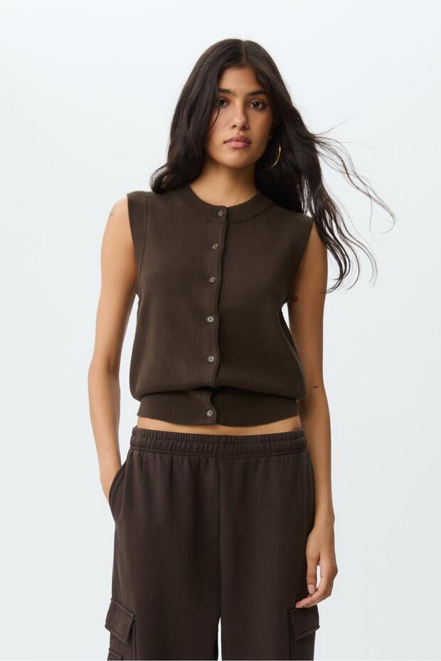 Düğmeli Örgü Yelek - 1