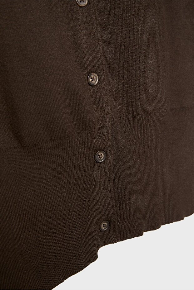 Düğmeli Örgü Yelek - 8