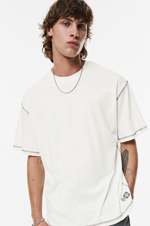 Kontrast dikişli t-shirt - 2