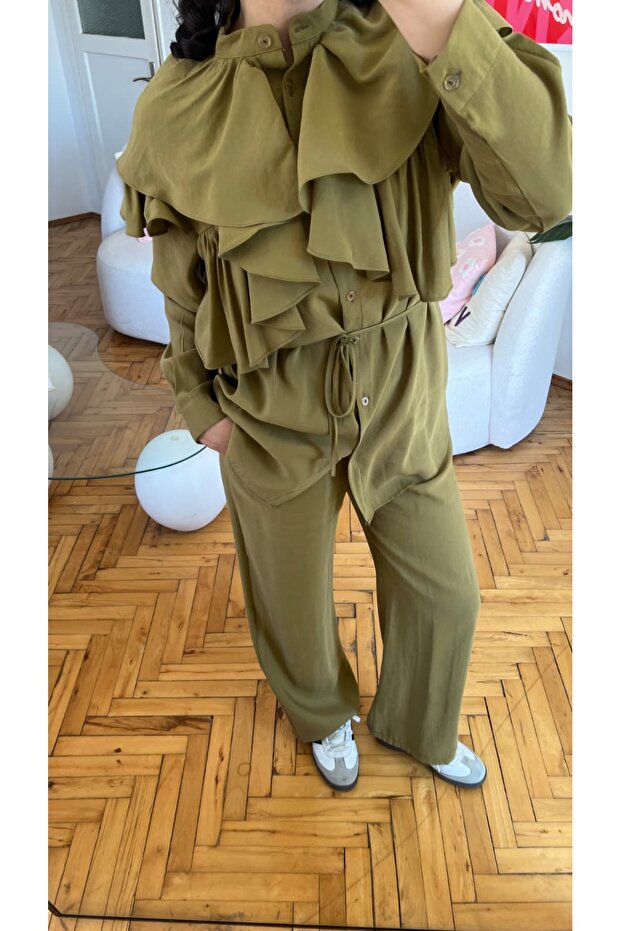 Modal Double Suit with Ruffle Kuaşklı