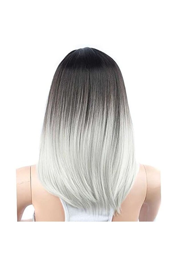 Medium-Length Gradient Wig - 4