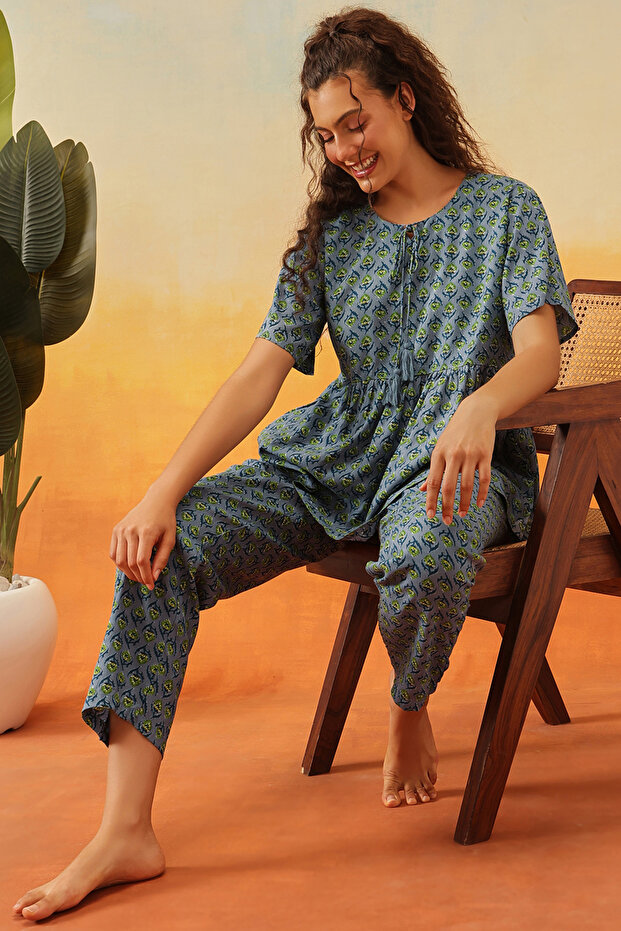 Floral Print Peplum Top & Pyjama Set in Stone Blue - Rayon