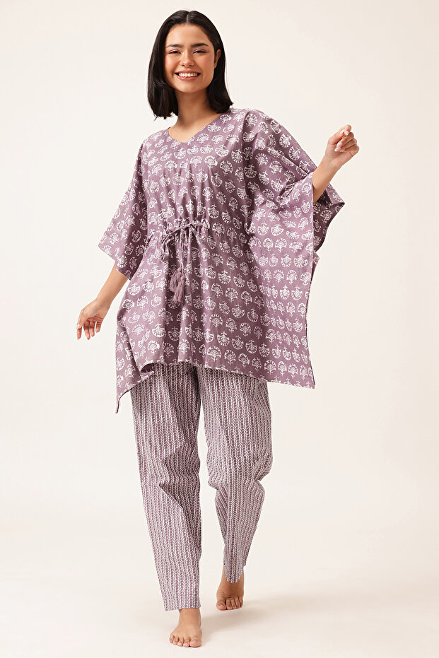 Print Me Pretty Kaftan Top & Pyjama Set in Light Purple - 100% cotton