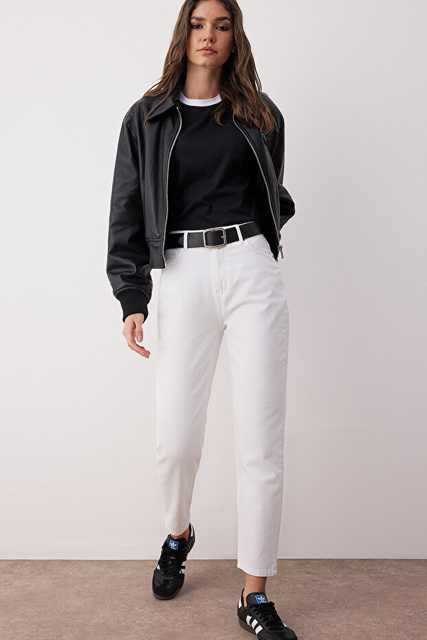Beyaz Yüksek Bel Mom %100 Pamuk Non-Stretch Jeans TWOAW24JE00076 - 1