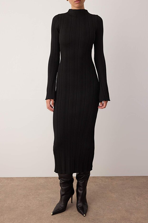Siyah Bodycone Midi Dik Yaka A-Line Triko Uzun Elbise TWOAW26EL00056 - 3