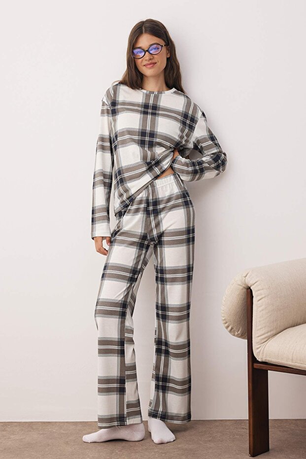 Siyah-Beyaz %100 Pamuklu Ekoseli Örme Pijama Takımı THMAW26PT00046 - 1