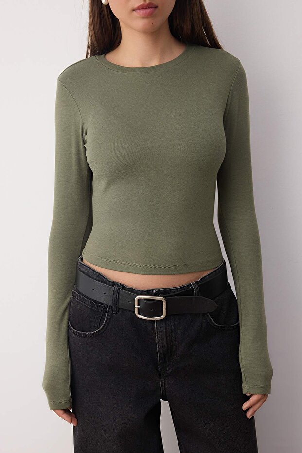 Haki-Ekru İkili Paket Crop/Kısa Fitted/Vücuda Oturan Örme Bluz TWOAW25BZ00061 - 3