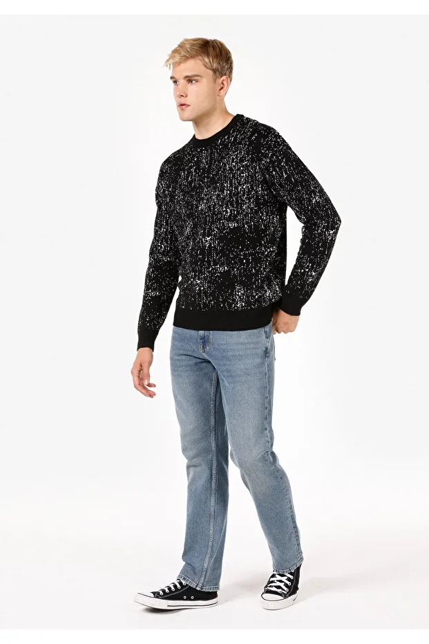 Regular Fit Yuvarlak Yaka Jakarlı Erkek Siyah Kazak - 3