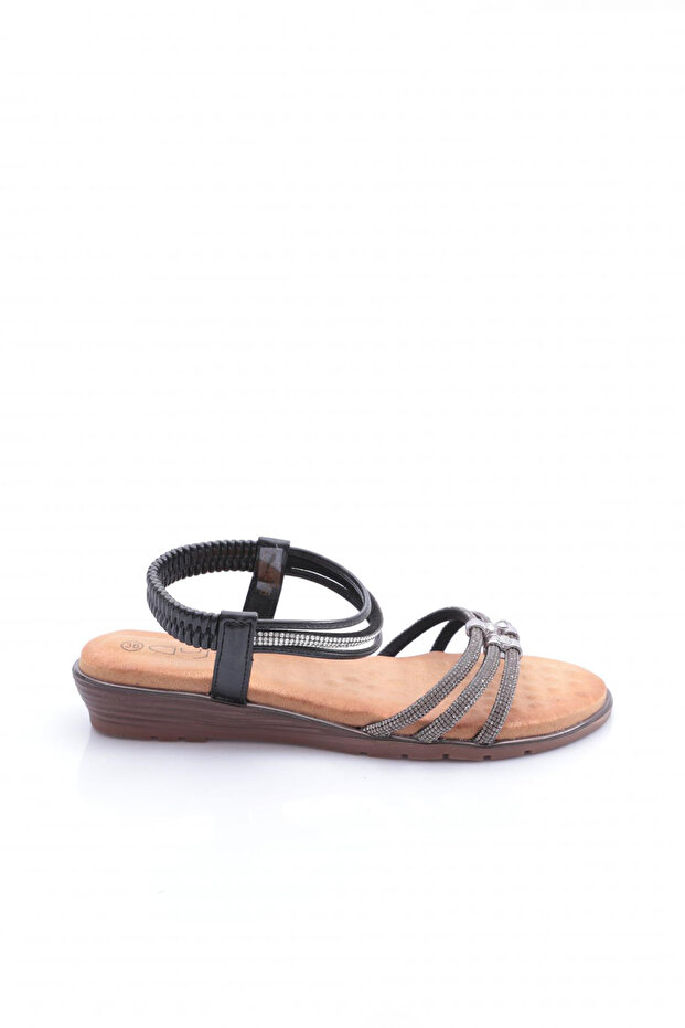 25Y174 Women's Black Stone Sandals