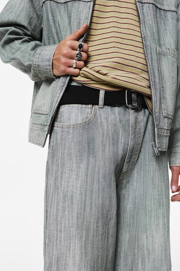 Yıkanmış görünümlü geniş paça jean - 6