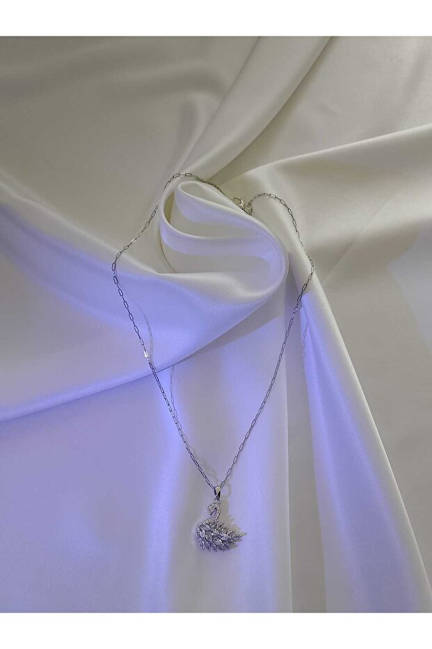 Swan Necklace