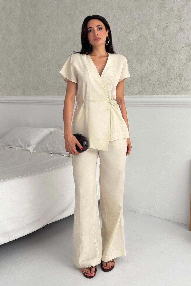 Cream Double Breasted Blouse Spanish Leg Pants Suit