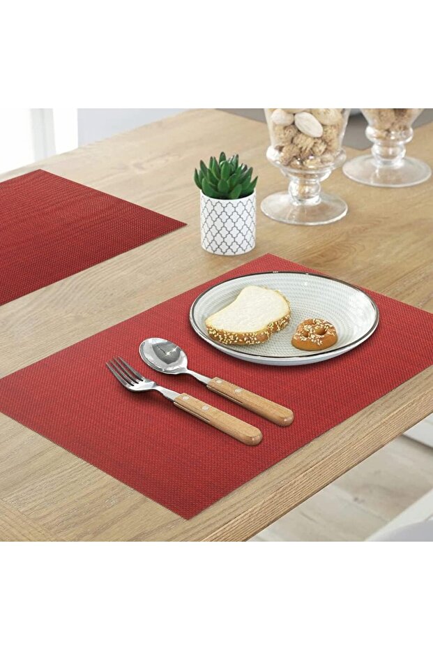 American Placemat 4 Pieces Red Decorative Presentation Plate Mat Washable Non-Slip Fireproof 45X30