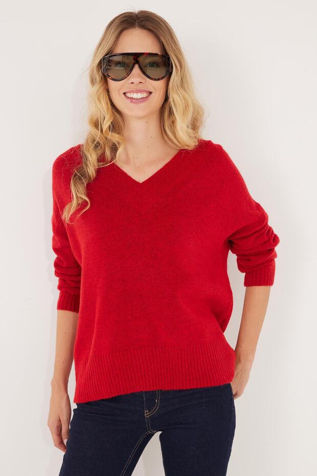 Women's Slim Fit Slim Fit V-Neck Red Sweater