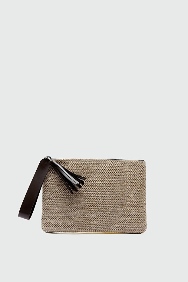 Juno Tassel Detailed Straw Clutch Bag Brown