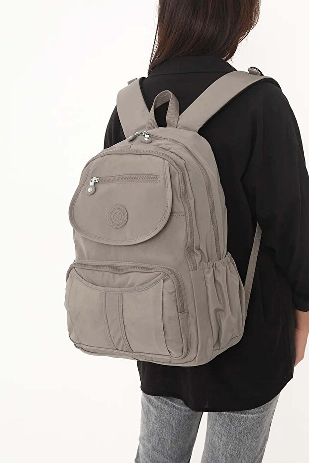 Unisex Water Resistant Crinkle Fabric Multi-Eye Laptop School and Backpack (45X33 cm)
