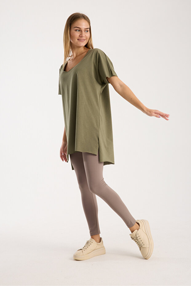 Kadın V Yaka Yırtmaçlı Oversize Basic Tişört - 7