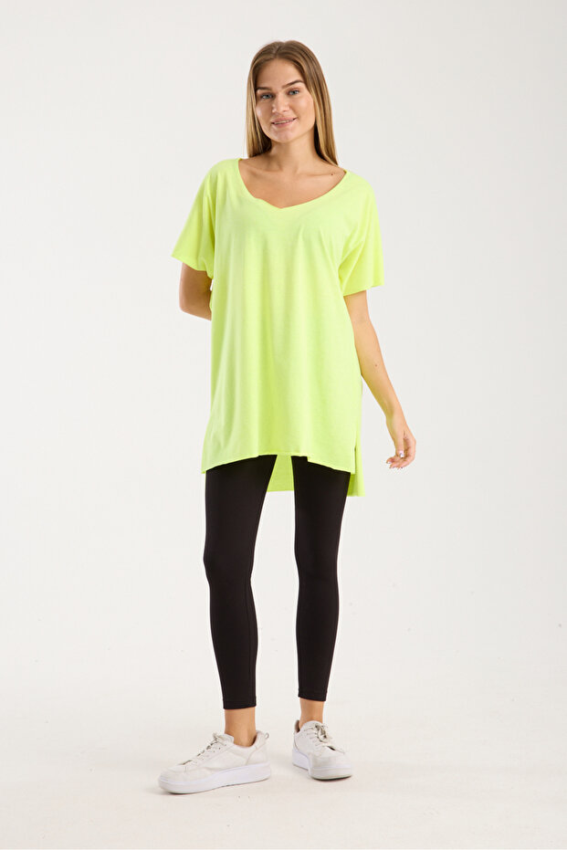 Kadın V Yaka Yırtmaçlı Oversize Basic Tişört - 7