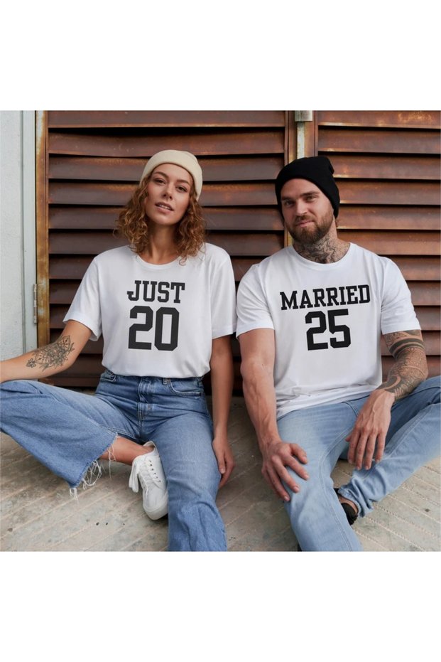 Just Married We Are Getting Married Bride Groom Designed Couple Mr & Mrs Couple White T-Shirt (2 Pcs)