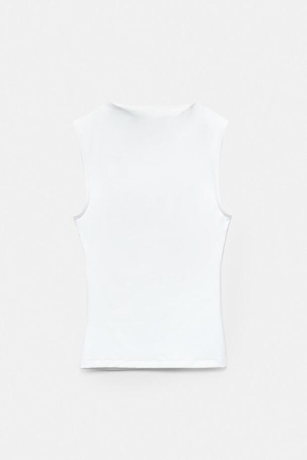 Sırtı açık top - 6