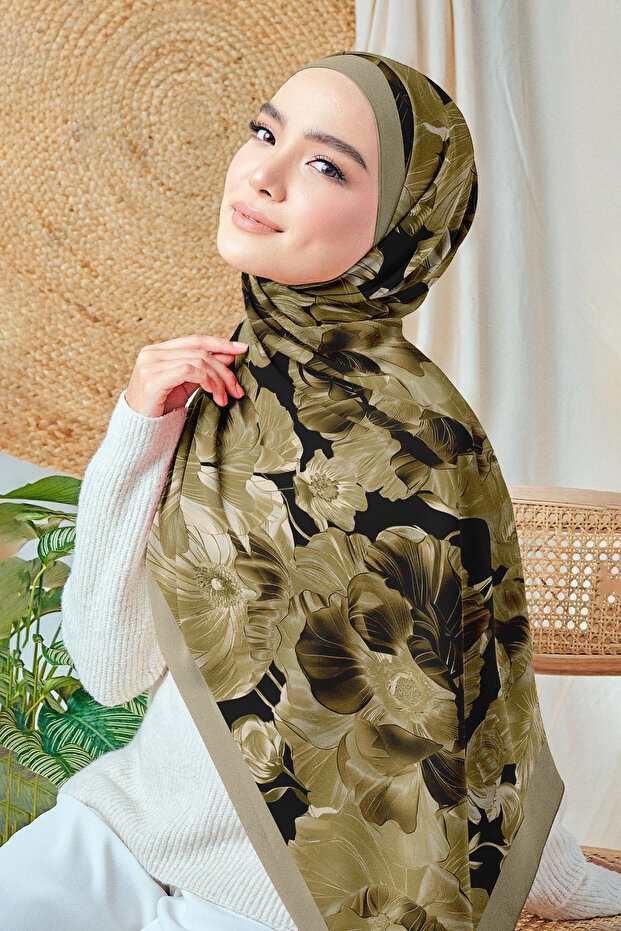 Bursa Silk Shawl - Lilac Garden Series - New Collection - Black - Beige