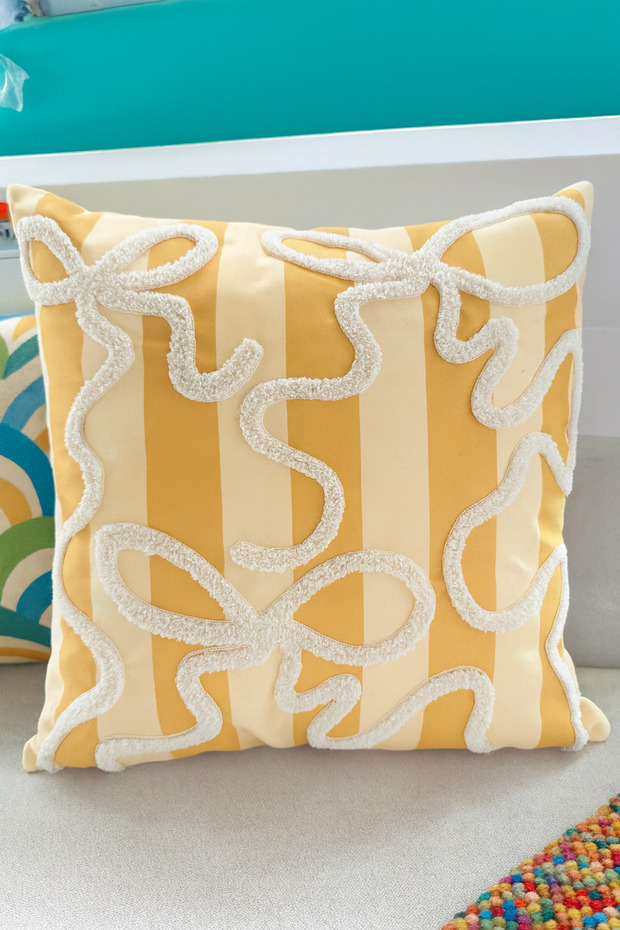 Punch Embroidered Throw Pillow Case - 43*43 cm - Yellow Bow - Pnk001
