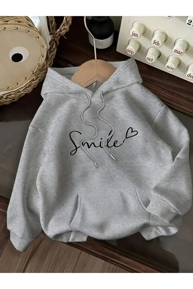 سويت شيرت بقلنسوة كبير الحجم للجنسين من SMILE HEART
