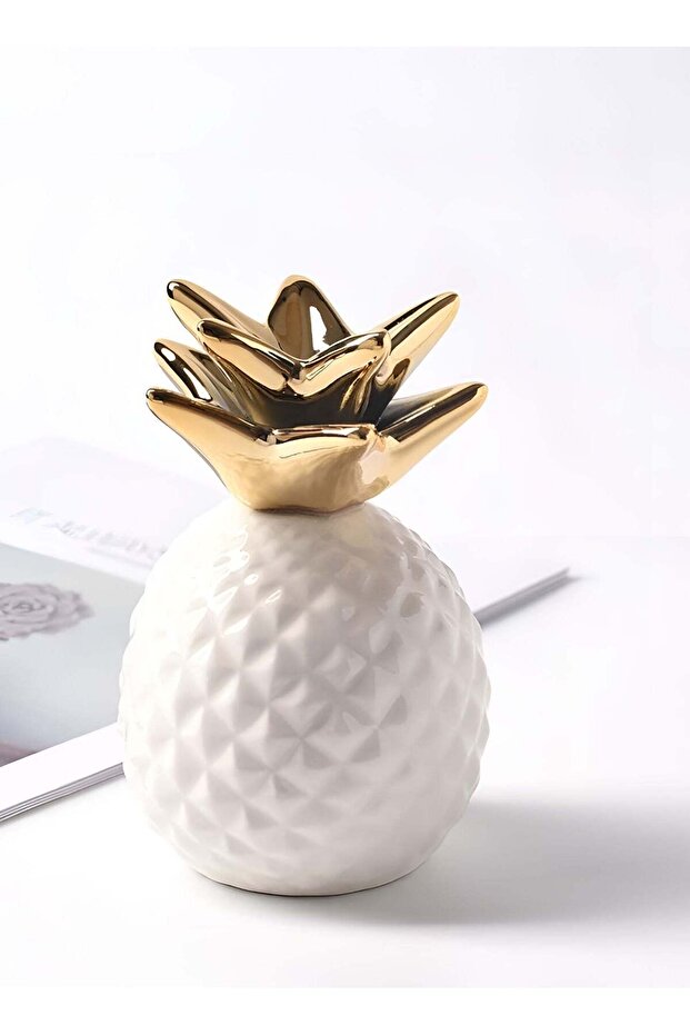 Pineapple Figurines Resin Pineapple Statue Artificial Fruit Figurines Ornament for Wedding Centerpi