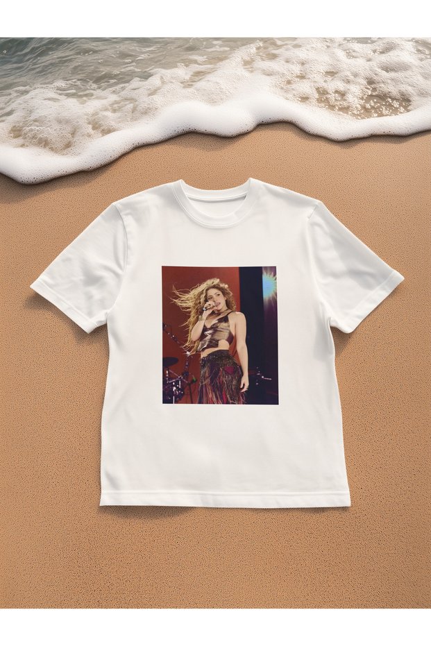 Shaki̇ra Printed Unisex Tshirt