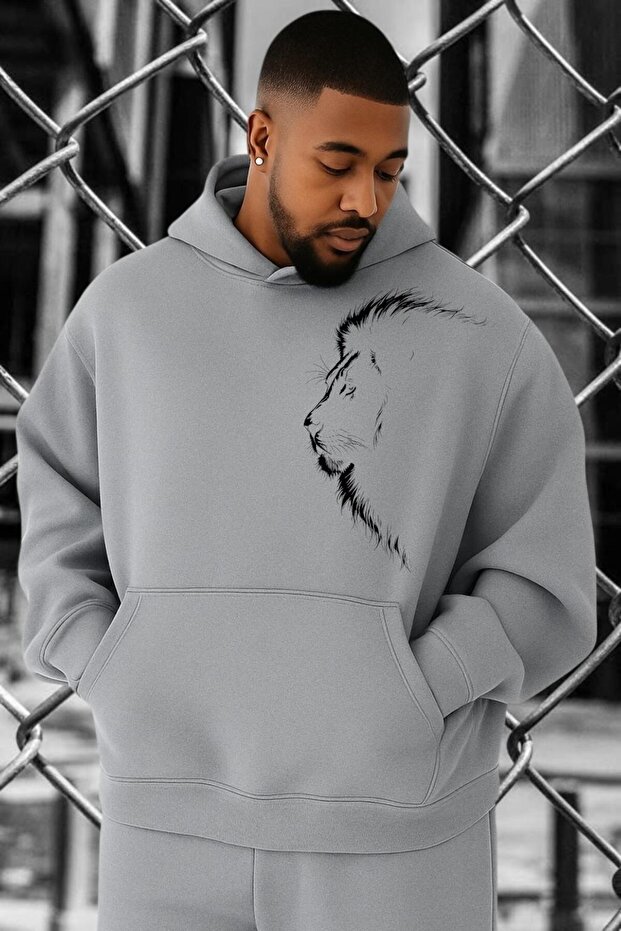 3 Yarn Combed Cotton Lion Printed Oversized Sweatshirt