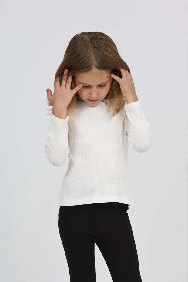 Girl's School Shoulder Snap T-Shirt